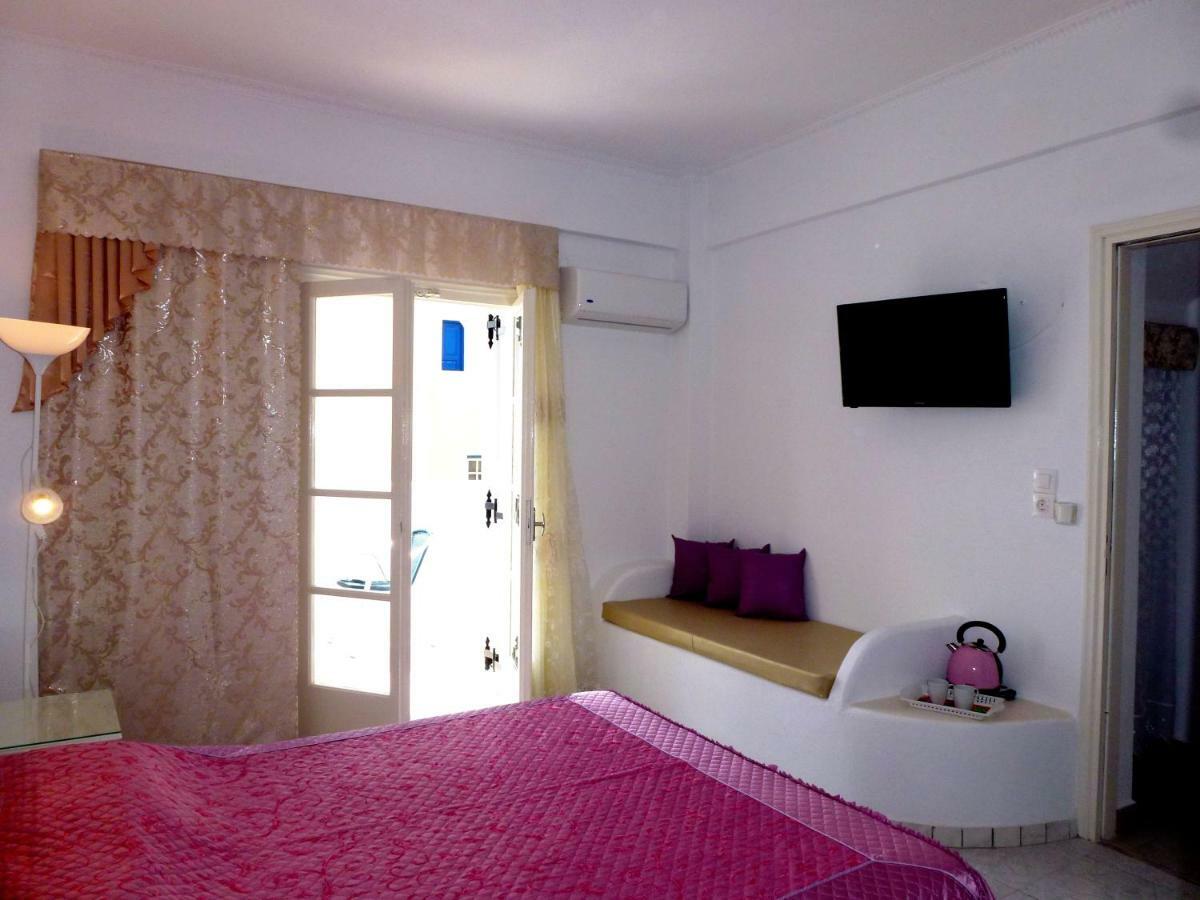Bougainvillea Suites Kamári Exteriör bild